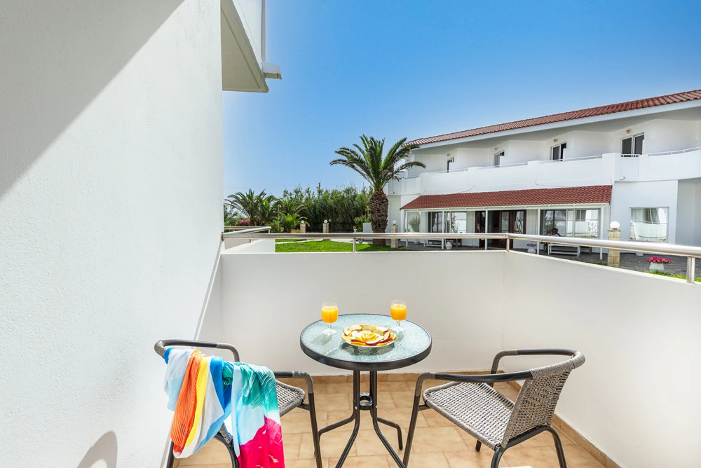 Hotell Mrs Chryssana Beach Hotel i Crete, Grekland - Bild 11