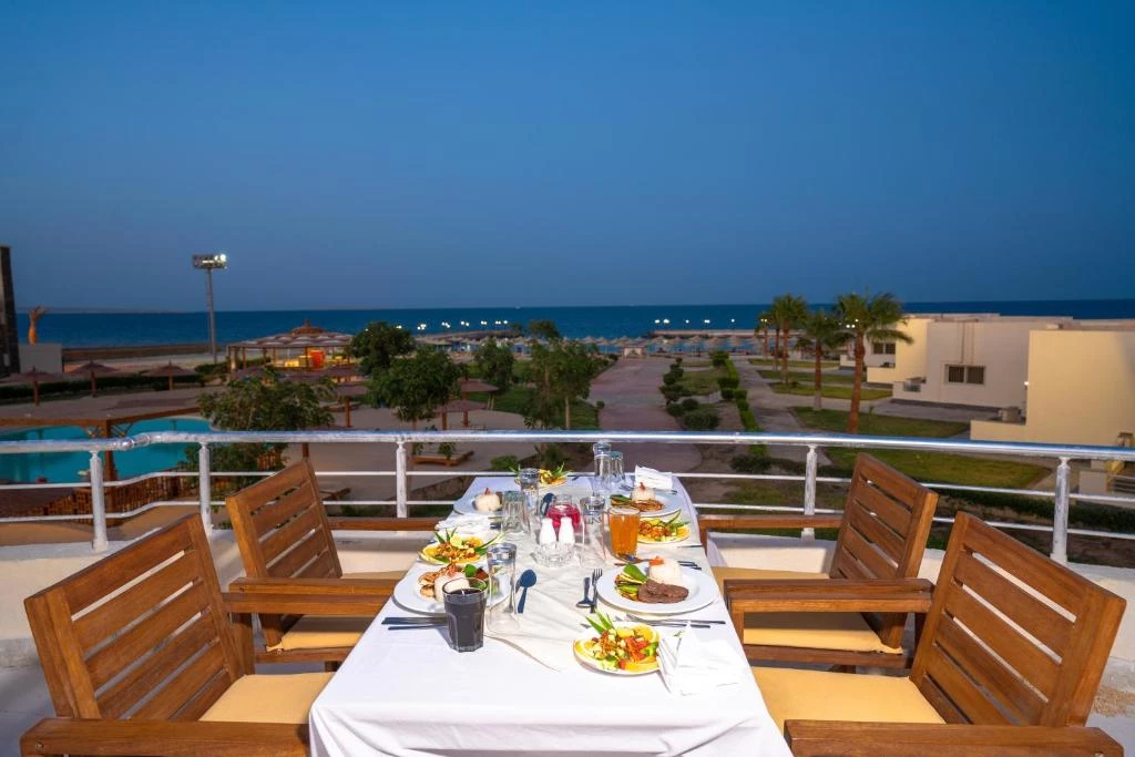 Hotell New Eagles Aqua Park resort i Hurghada, Egypten - Bild 12