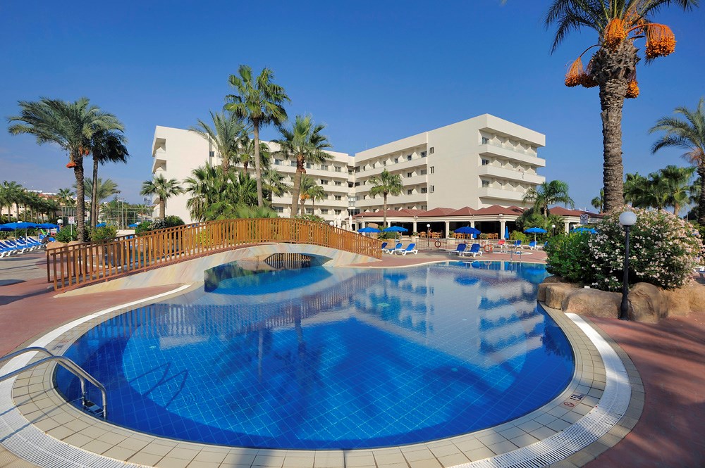 Hotell Nissiana Hotel i , Cyprus - Bild 2