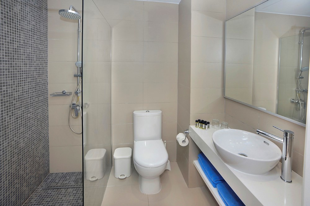 Hotell Nissiana Hotel i , Cyprus - Bild 32