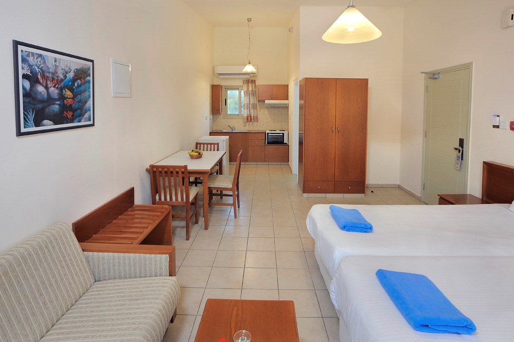 Hotell Nissiana Hotel i , Cyprus - Bild 27
