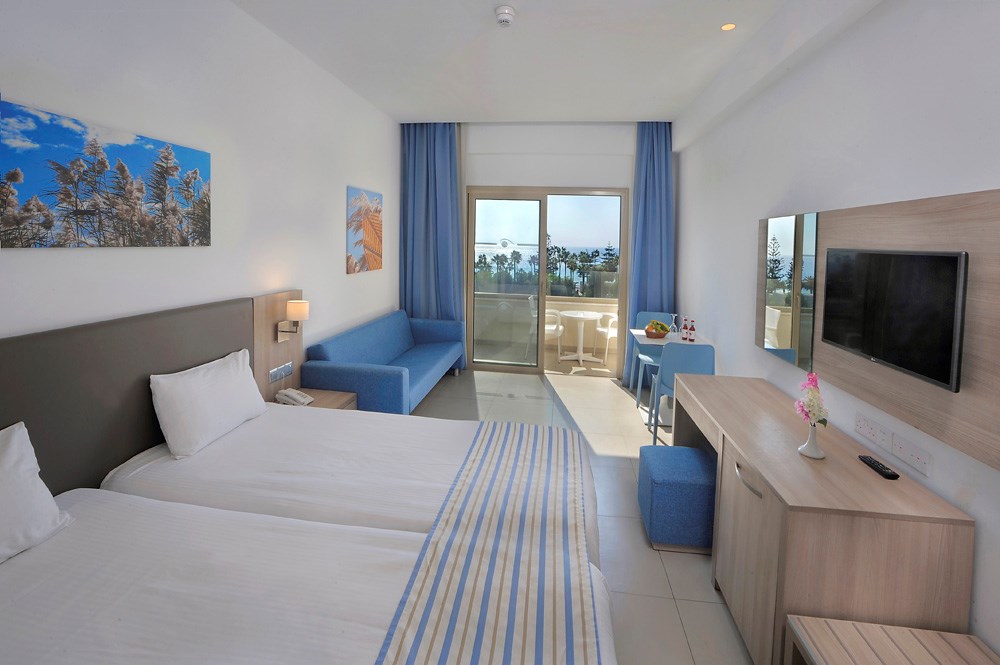 Hotell Nissiana Hotel i , Cyprus - Bild 28