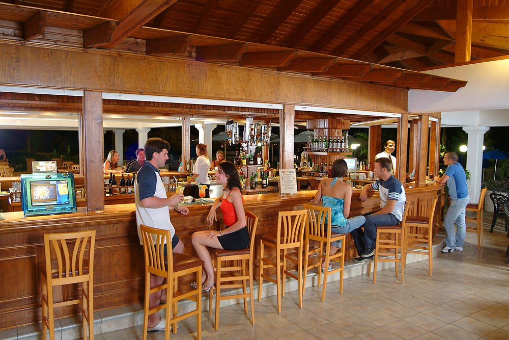 Hotell Nissiana Hotel i , Cyprus - Bild 12