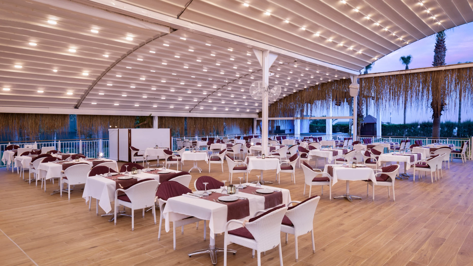 Hotell Ramada Resort Lara i Antalya, Turkiet - Bild 9