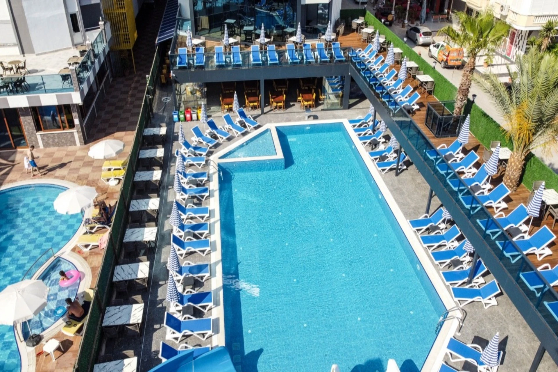 Hotell Relax Beach Hotel i Antalya, Turkiet - Bild 2