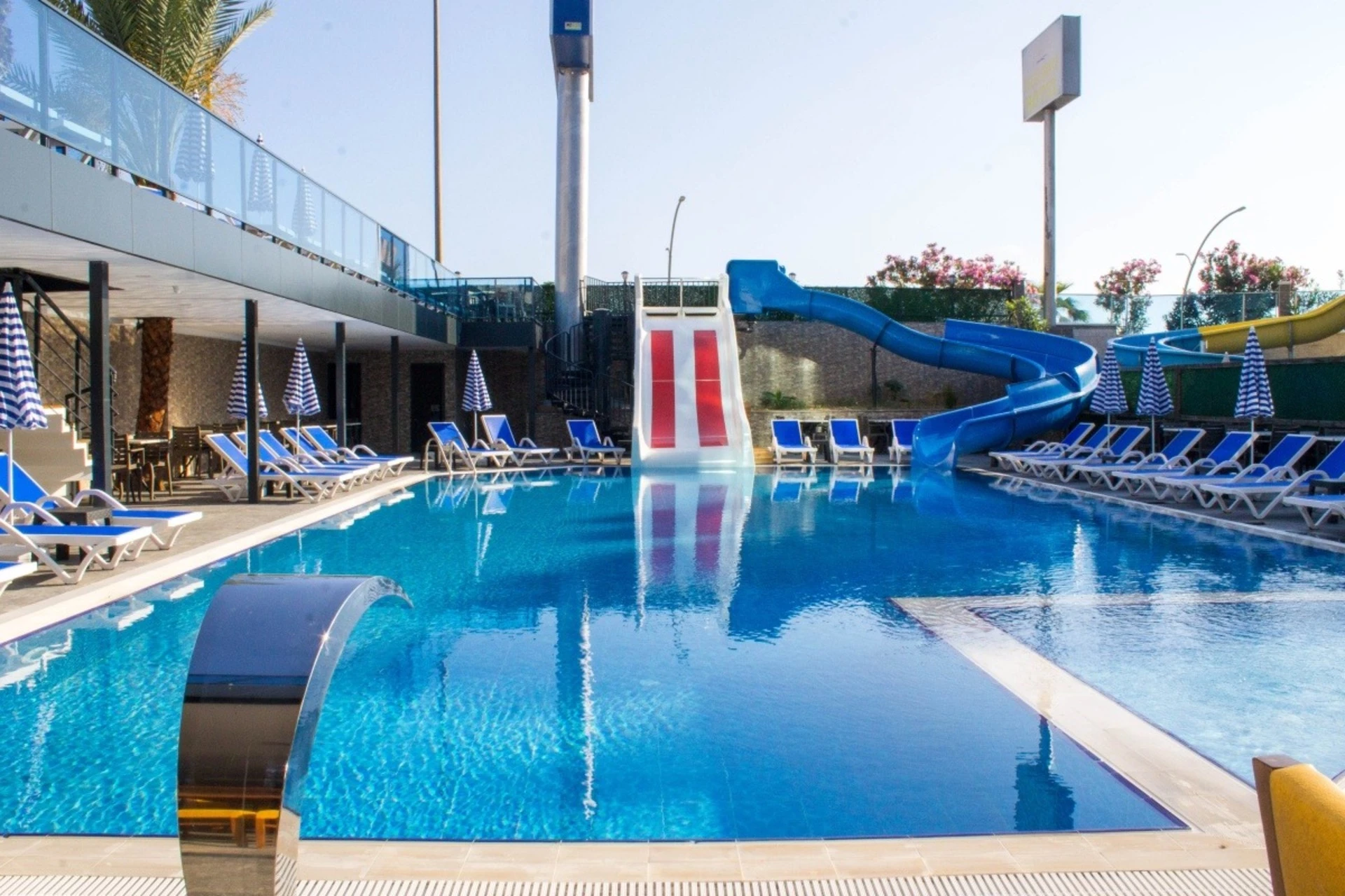 Hotell Relax Beach Hotel i Antalya, Turkiet - Bild 12