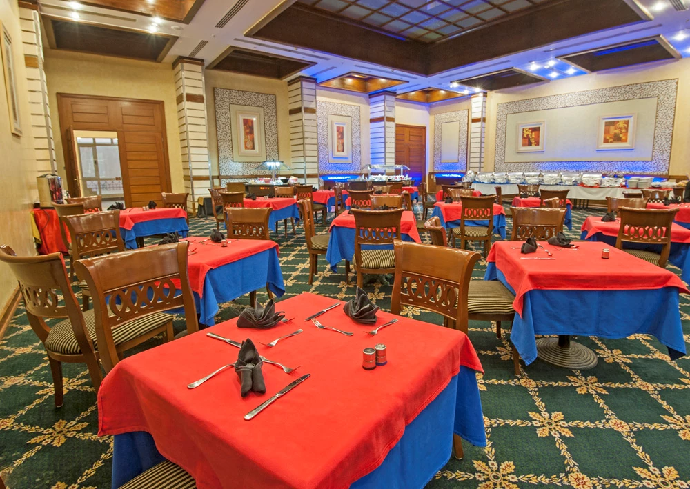 Hotell Royal Lagoons Resort and Aqua Park i Hurghada, Egypten - Bild 24