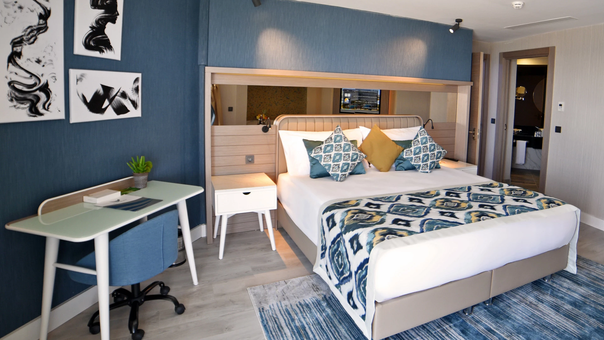 Rum på Hotell Royal Wings Hotel i Antalya, Turkiet - Bild 1