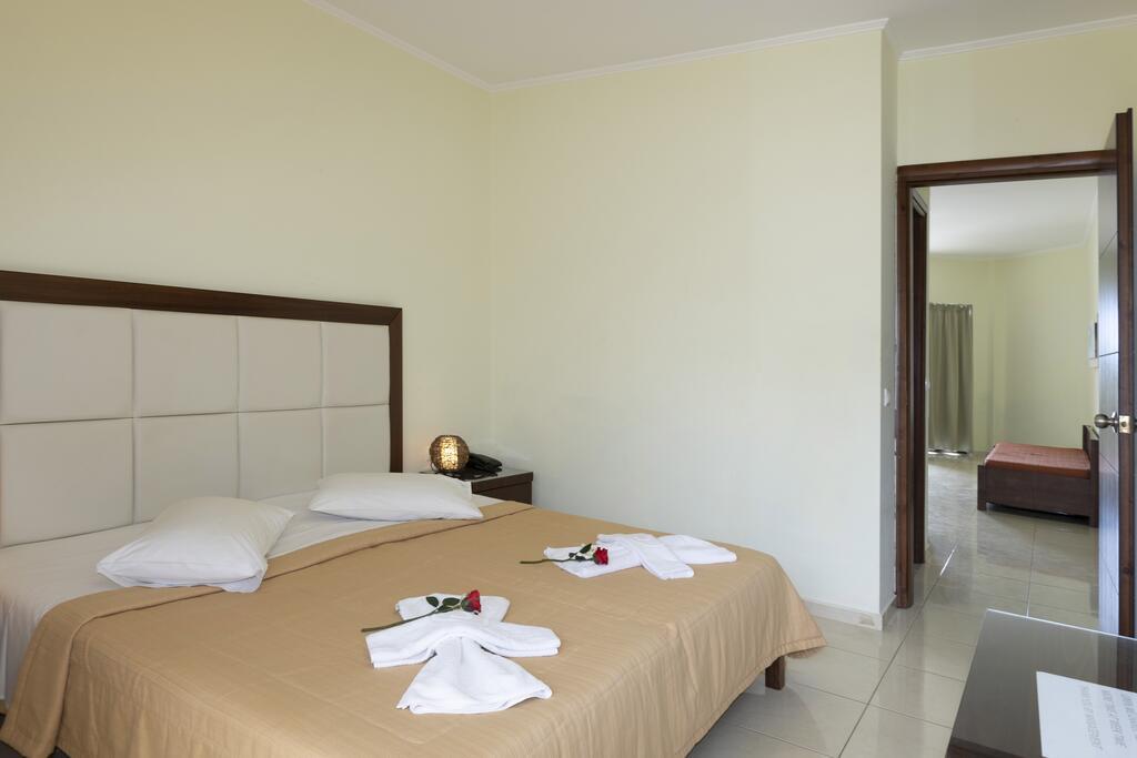 Hotell Sandy Suites i Crete, Grekland - Bild 7