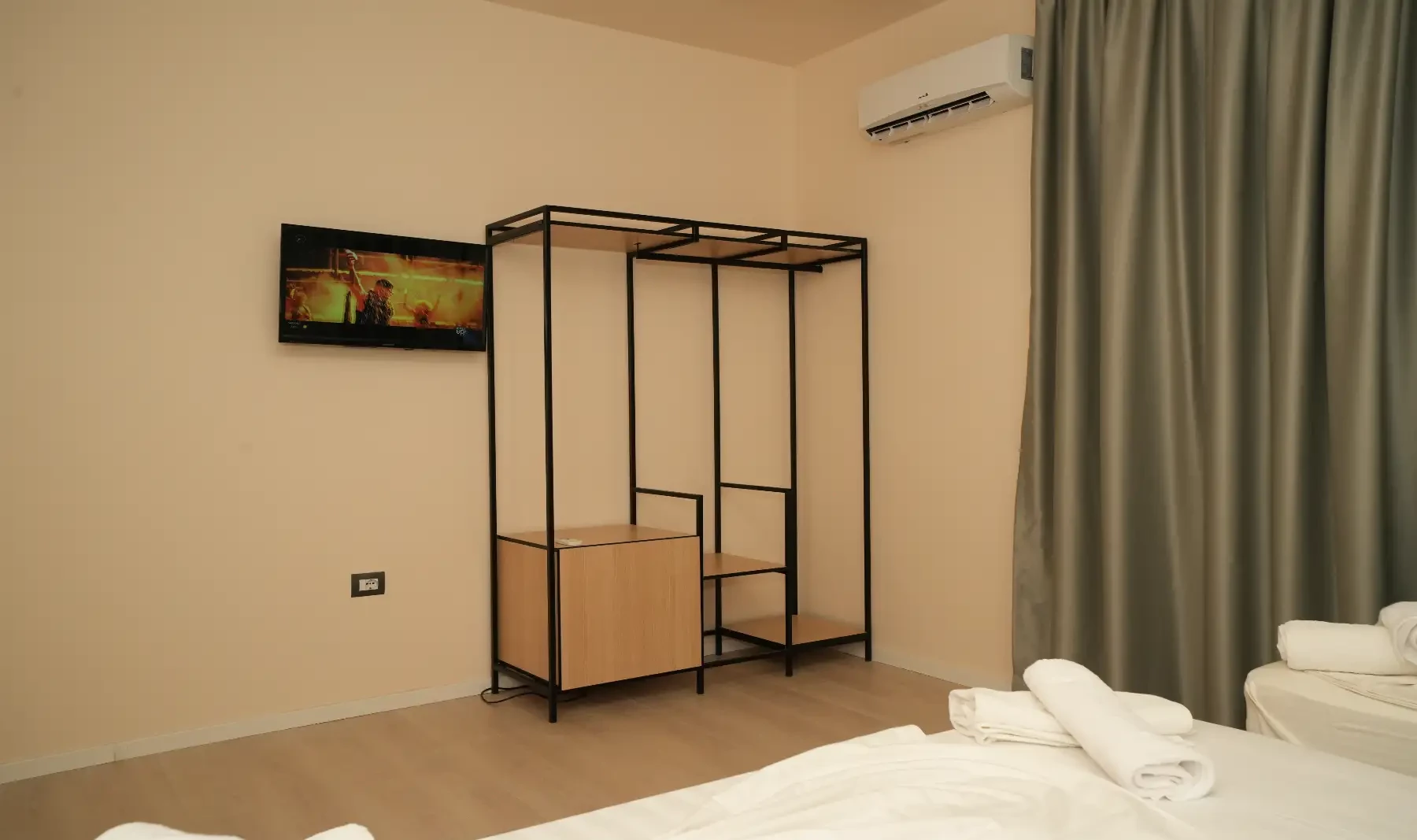 Hotell Sunset Hotel i Durres, Albania - Bild 5