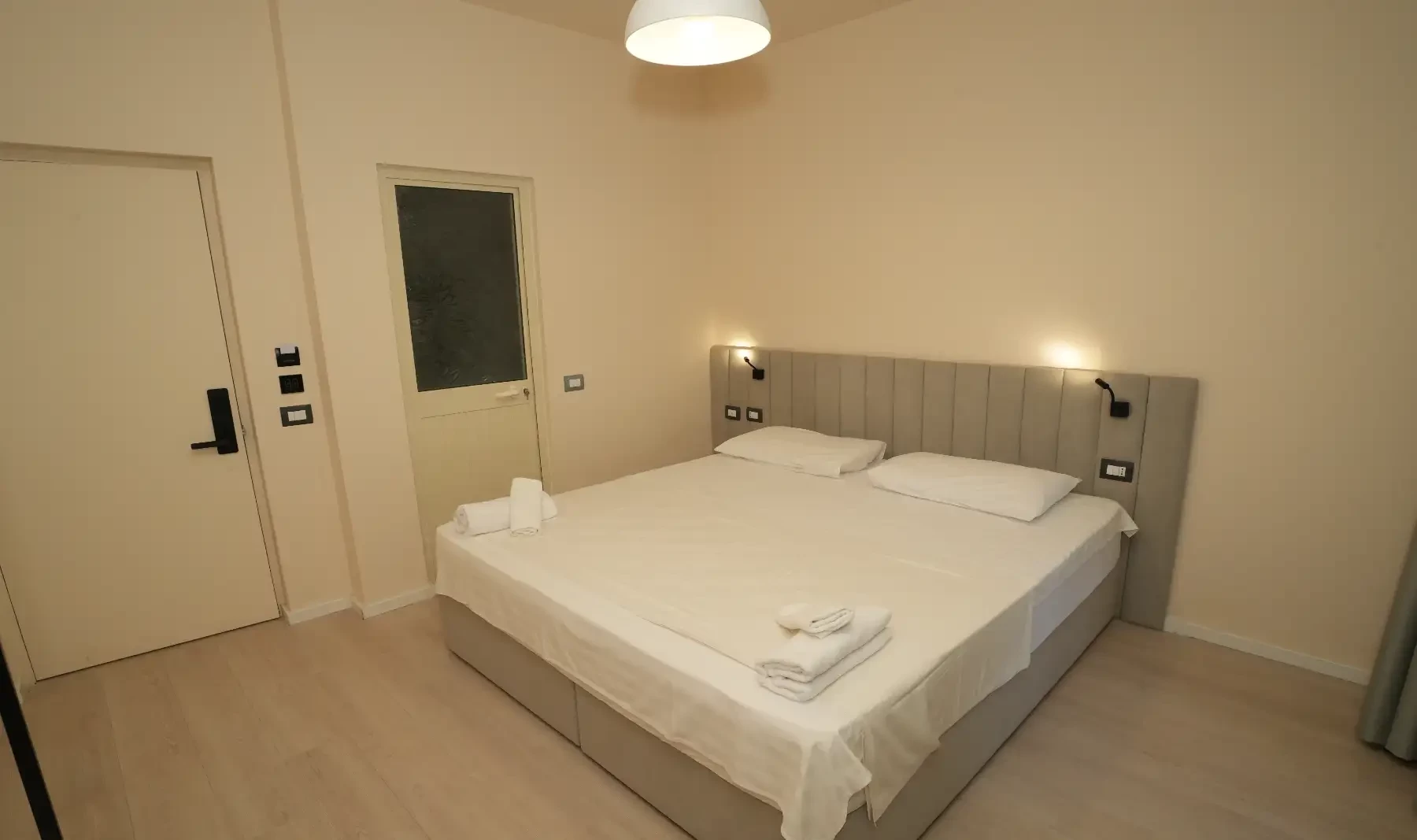 Hotell Sunset Hotel i Durres, Albania - Bild 6