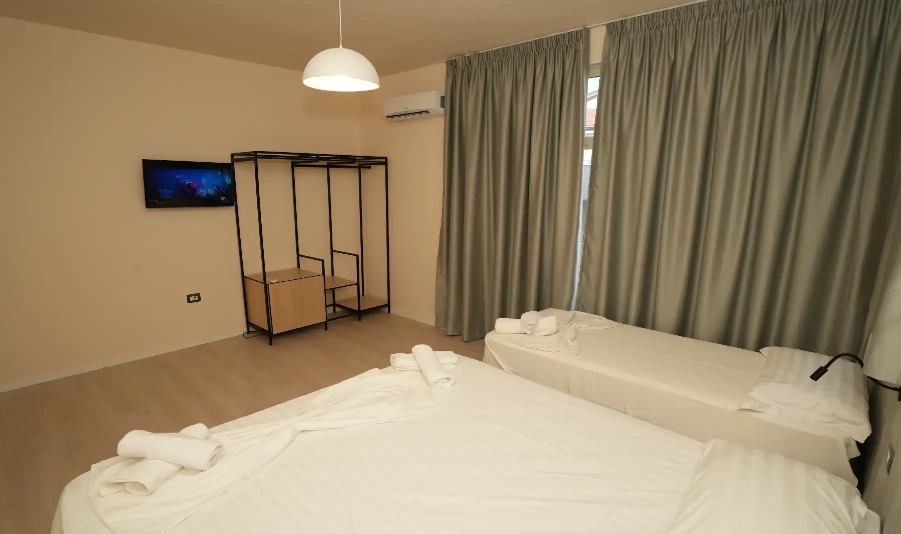 Hotell Sunset Hotel i Durres, Albania - Bild 8