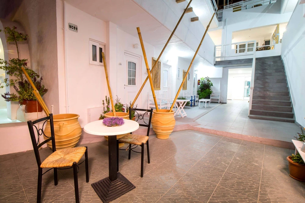 Hotell Tinas Plus i Rhodes, Grekland - Bild 18