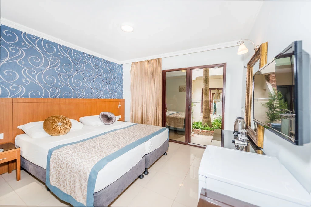 Hotell Tropic Beach Club i Antalya, Turkiet - Bild 15