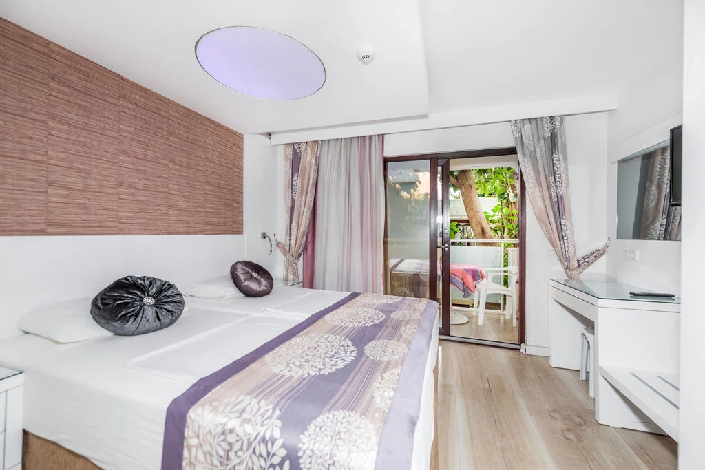 Hotell Tropic Beach Club i Antalya, Turkiet - Bild 19